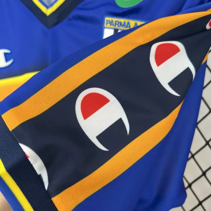 Parma Calcio 2002/03 Home Retro Jersey