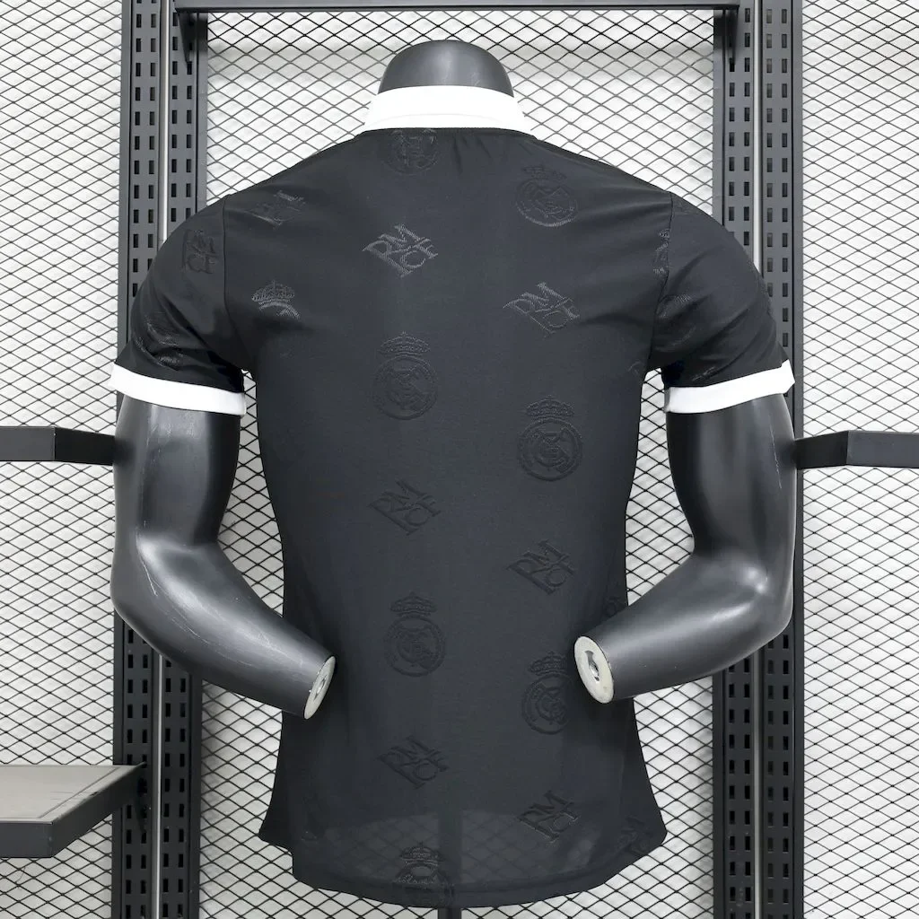 Real Madrid  2025/26 Black Special Edition Jersey Player Version