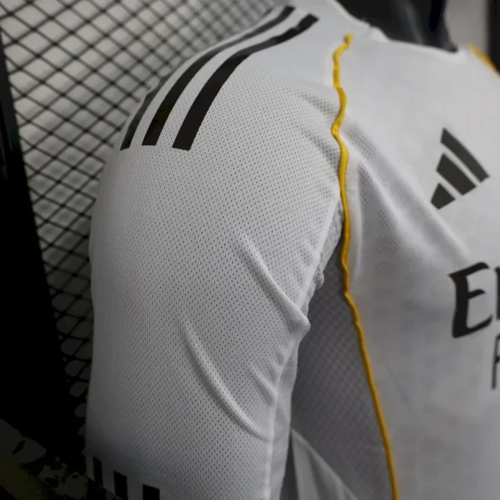 Real Madrid 2025/26 Home Long Sleeves Jersey Player Version