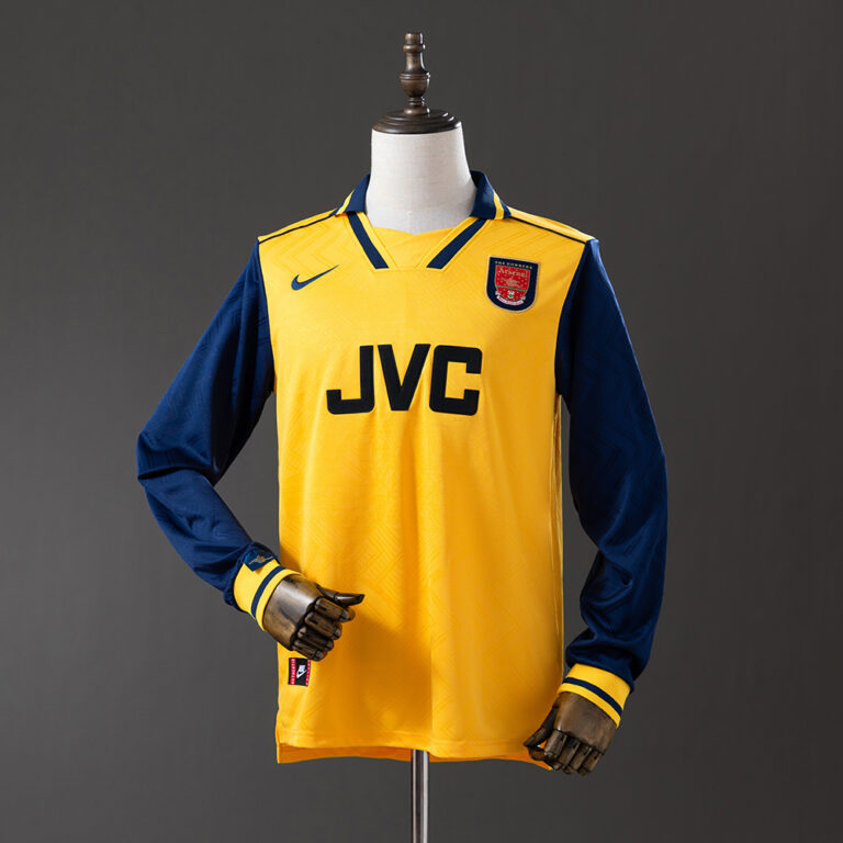 Retro Arsenal 1996/97 Away Long Sleeve Jersey