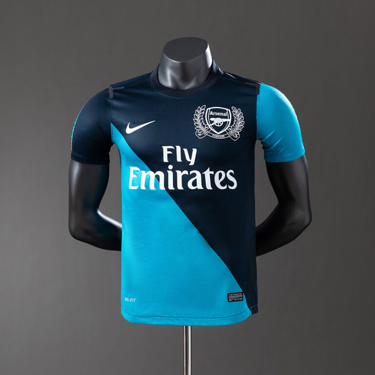 Retro Arsenal 2011/12 Away Jersey Player Version