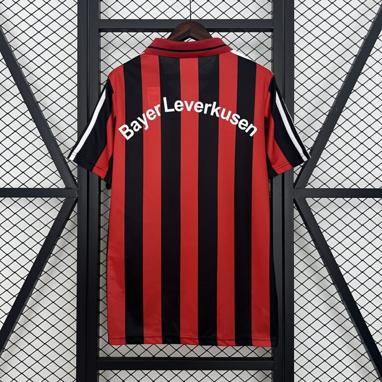 Retro Bayer 04 Leverkusen 2001/02 Home Jersey