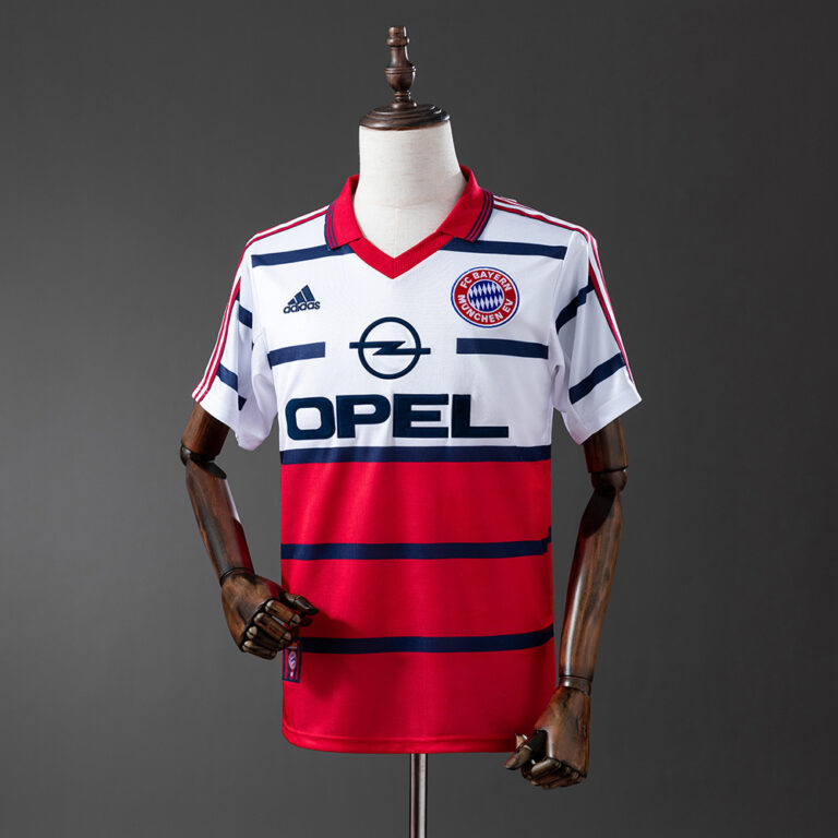 Retro Bayern Munich 1998/00 Away Jersey