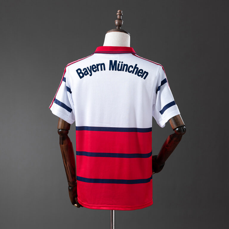 Retro Bayern Munich 1998/00 Away Jersey