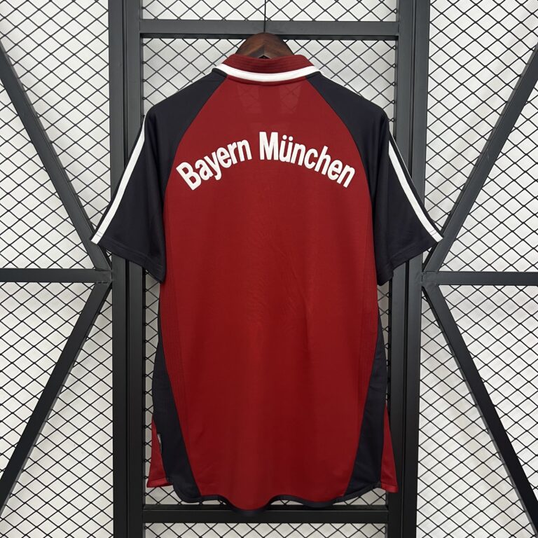 Retro Bayern Munich 2001/02 Home red Jersey