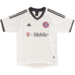 Retro Bayern Munich 2002/03 Away Jersey