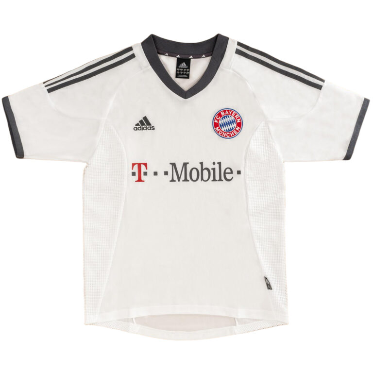 Retro Bayern Munich 2002/03 Away Jersey