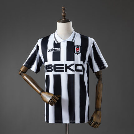 Retro Besiktas 1996/97 Away Jersey