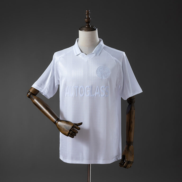 Retro Chelsea 1998/00 White Jersey