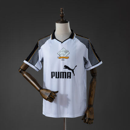 Retro Derby County F.C. 1995/96 Home Jersey
