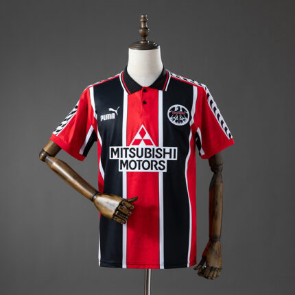 Retro Eintracht Frankfurt 1996/97 Home Jersey