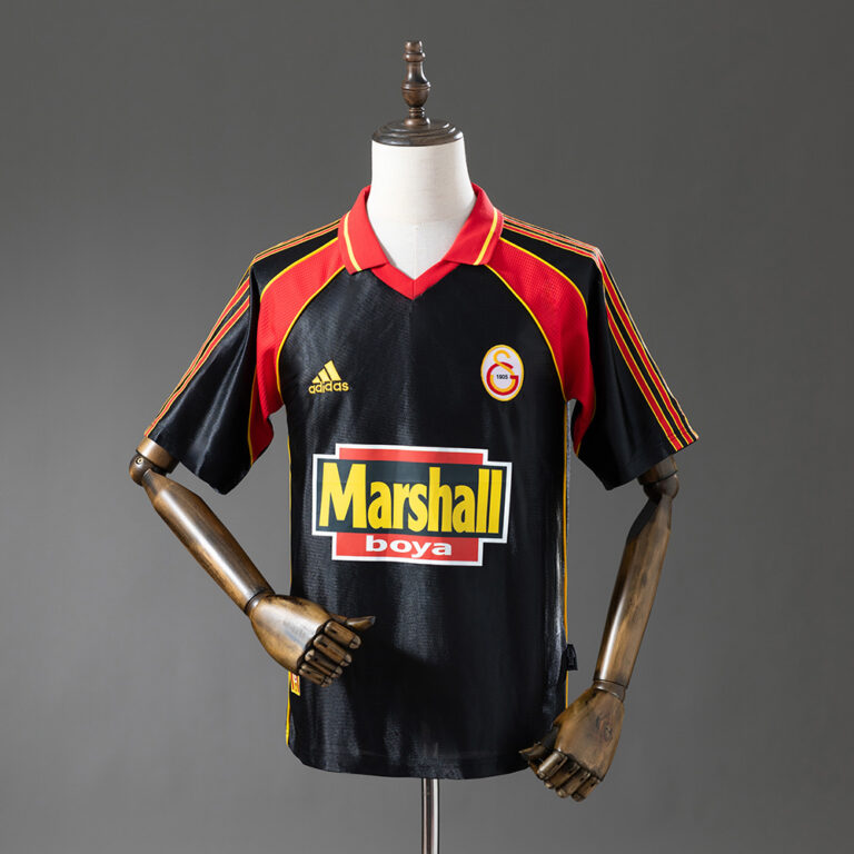 Retro Galatasaray 1999/00 Third Jersey