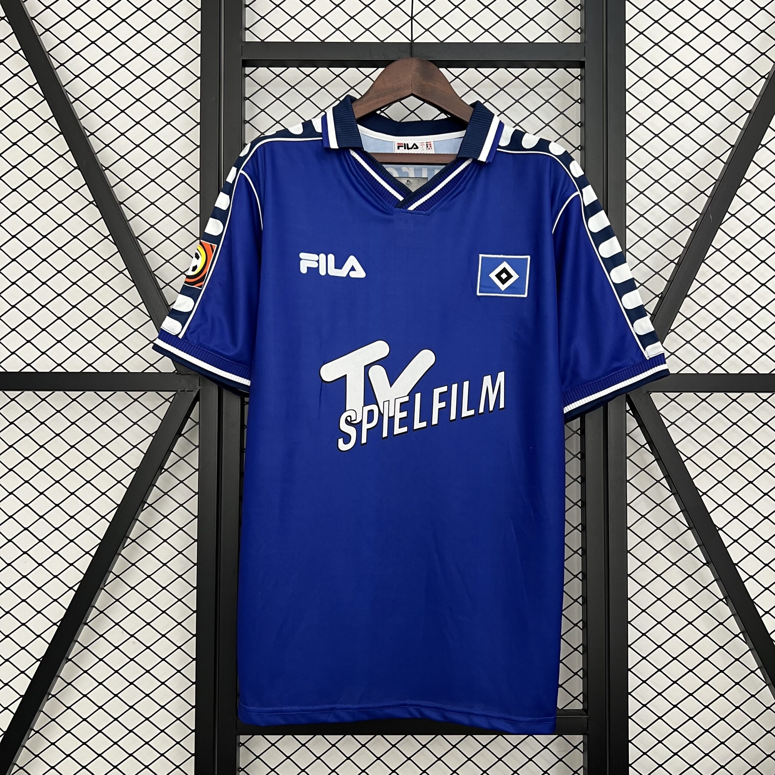 Retro Hamburger SV 2000/01 Blue Jersey Retro Hamburger SV 2000/01 Blue Jersey