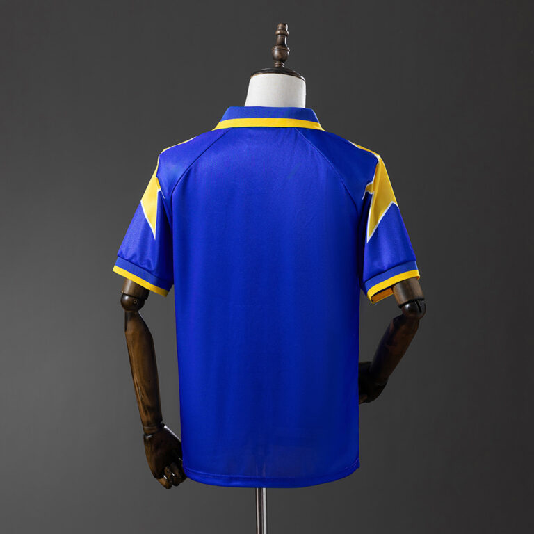 Retro Juventus 1995/97 Away Jersey