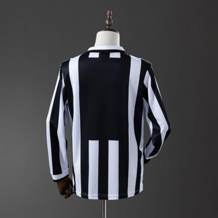 Retro Juventus 1995/97 Home Long Sleeve Jersey