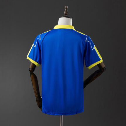 Retro Juventus 1997/99 Away Jersey