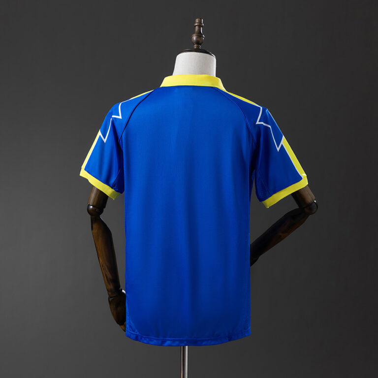 Retro Juventus 1997/99 Away Jersey