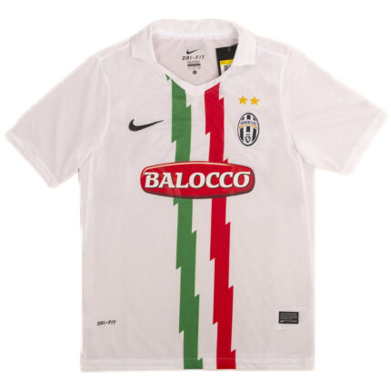 Retro Juventus 2010/11 Third Jersey