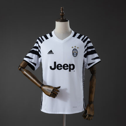 Retro Juventus 2016/17 Third Juventues Jersey