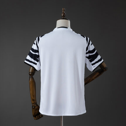 Retro Juventus 2016/17 Third Juventues Jersey