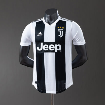 Retro Juventus 2018/19 Home Jersey Player Version