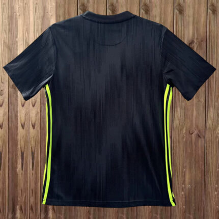 Retro Juventus 2018/19 Third Black Jersey
