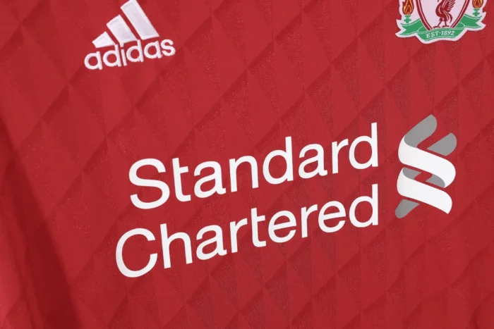 Retro Liverpool 2010/11 Home Jersey