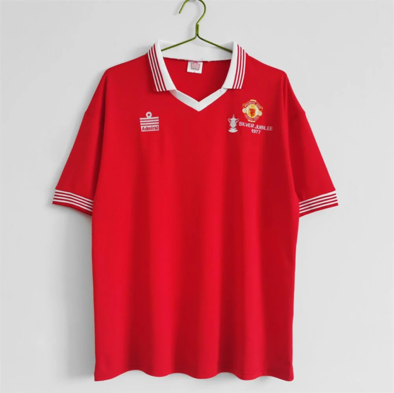 Retro Manchester United 1977/78 Home Jersey