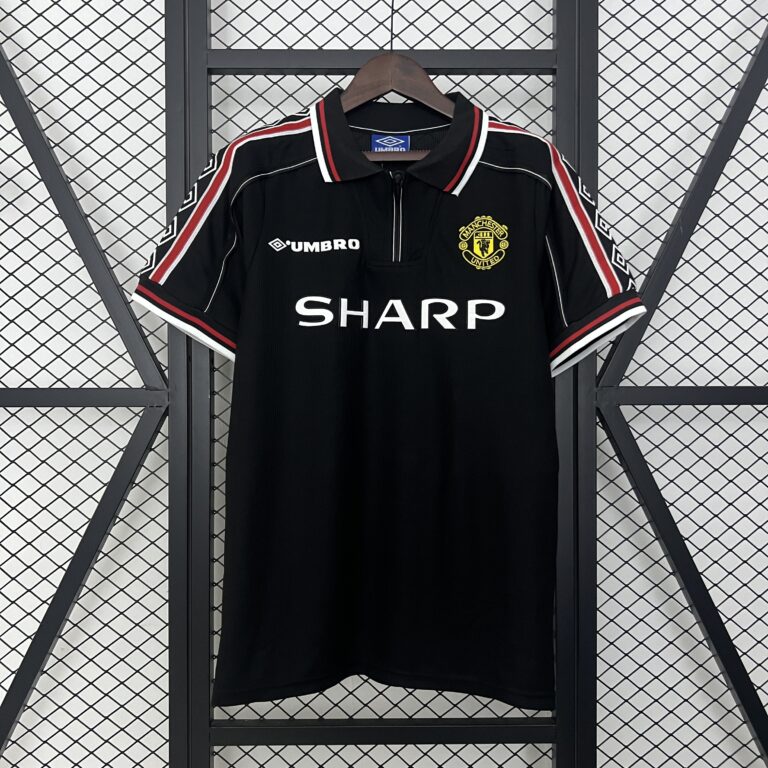 Retro Manchester United 1998/99 Black Jersey