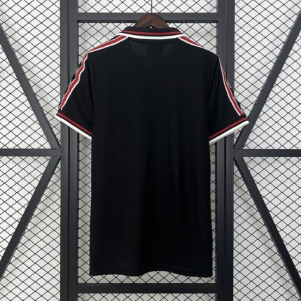 Retro Manchester United 1998/99 Black Jersey