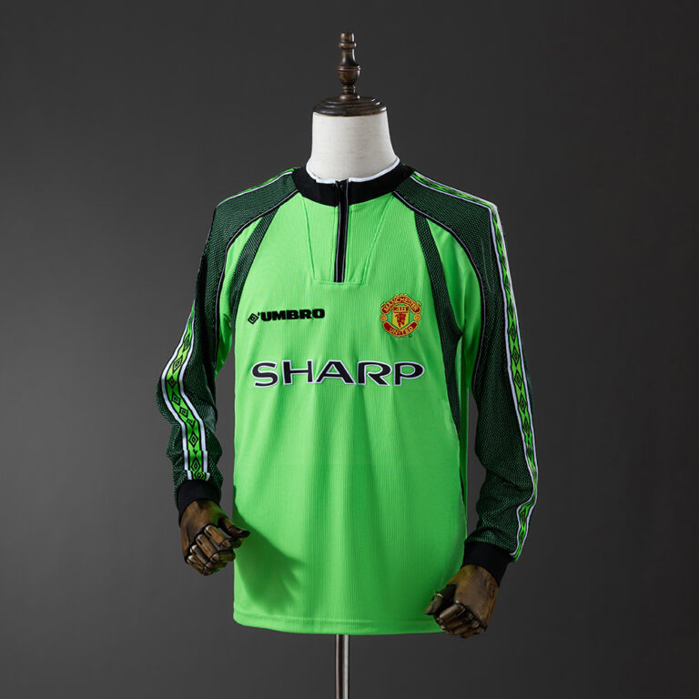 Retro Manchester United 1998/99 Goalkeeper Green Long Sleeve Jersey