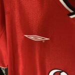 Retro Manchester United 2000/02 Home Jersey