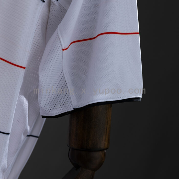 Retro Manchester United 2003/05 Away Jersey