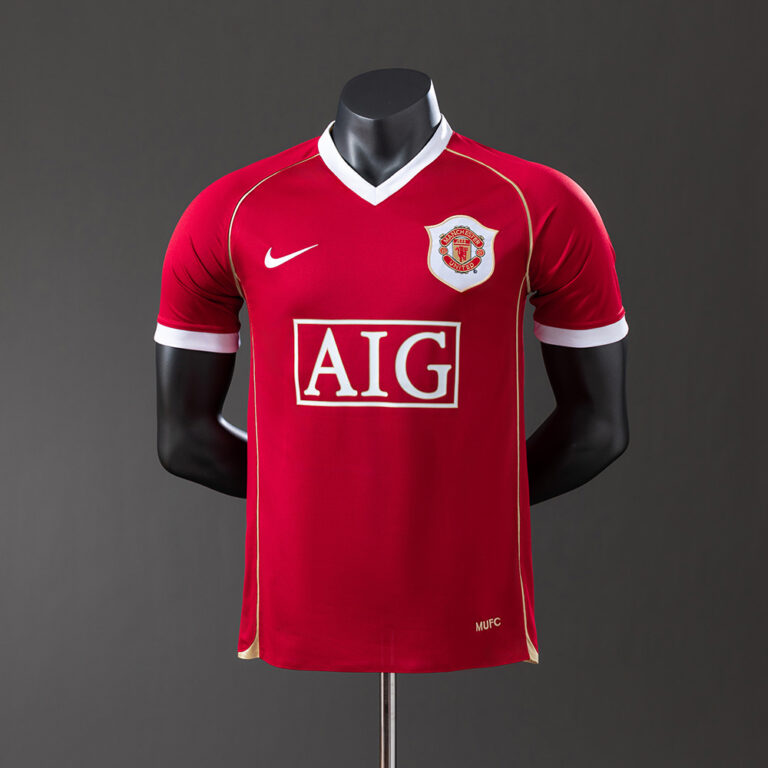 Retro Manchester United 2006/07 Home Jersey Player Version