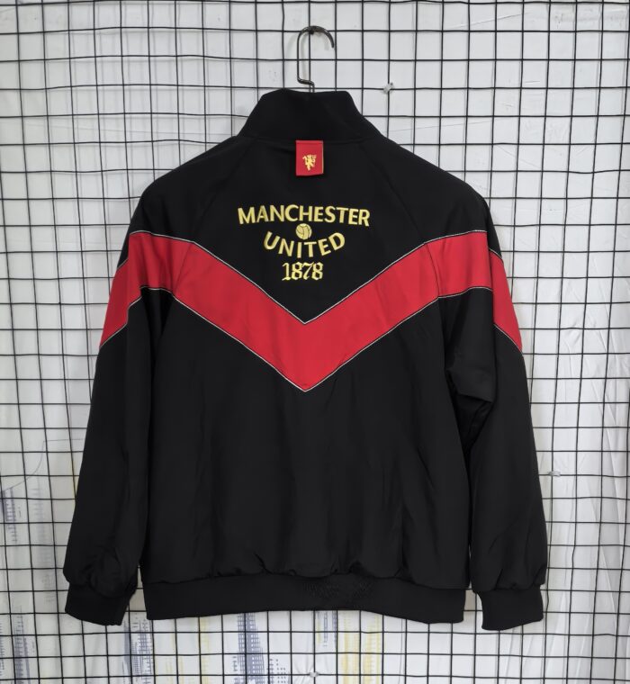 Retro Manchester United 2006/07 Windbreaker Black Jacket
