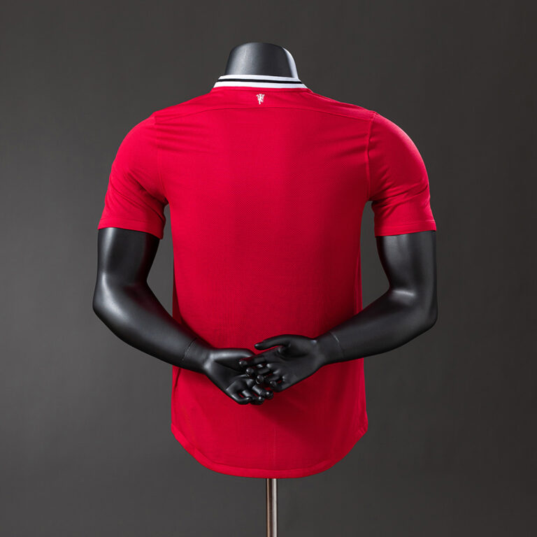 Retro Manchester United 2011/12 Home Jersey Player Version