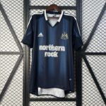 Retro Newcastle United 2005/06 Away Jersey