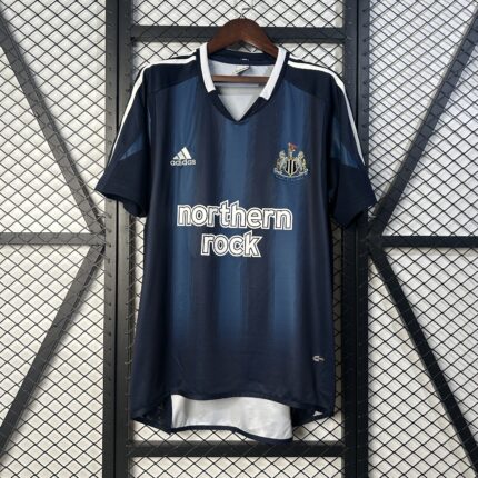 Retro Newcastle United 2005/06 Away Jersey