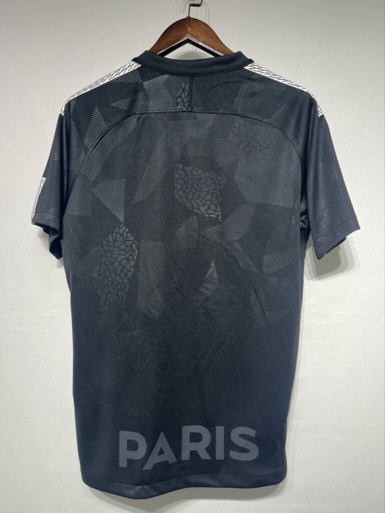 Retro Paris FC 2017/18 Third Jersey