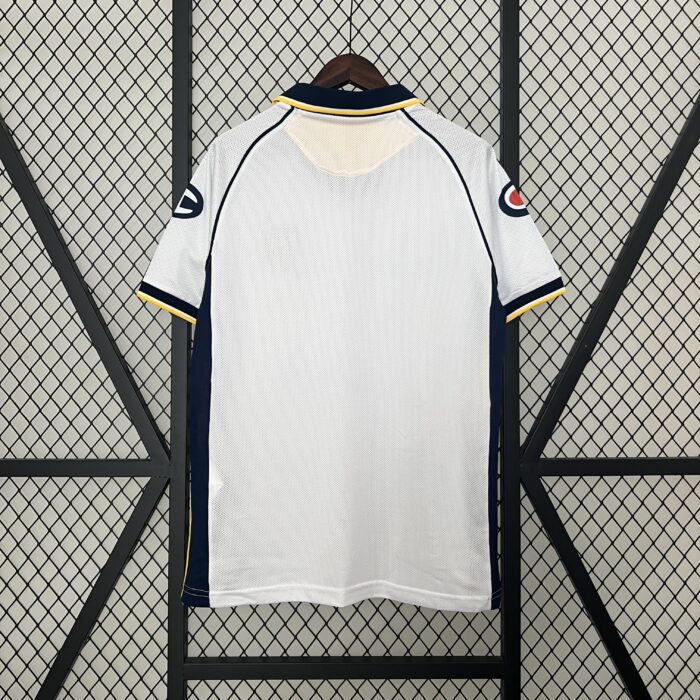 Retro Parma Calcio 2003/04 Away Jersey