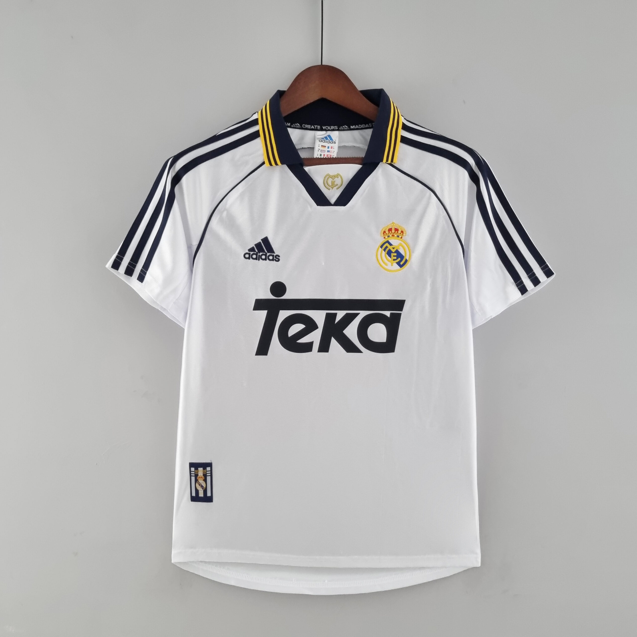 Retro Real Madrid 2000 Home white Jersey Retro Real Madrid 2000 Home white Jersey