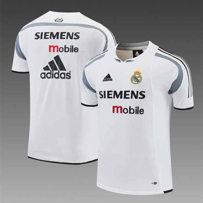 Retro Real Madrid 2004/05 White Training Jersey