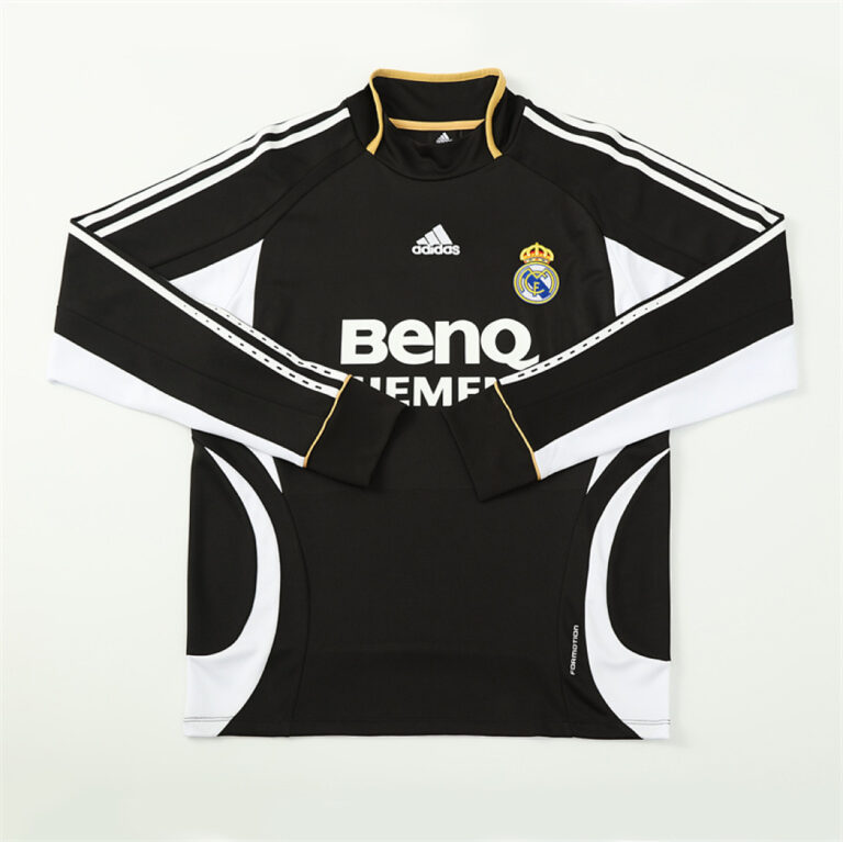 Retro Real Madrid 2006/07 Black Long Sleeve Training Jersey
