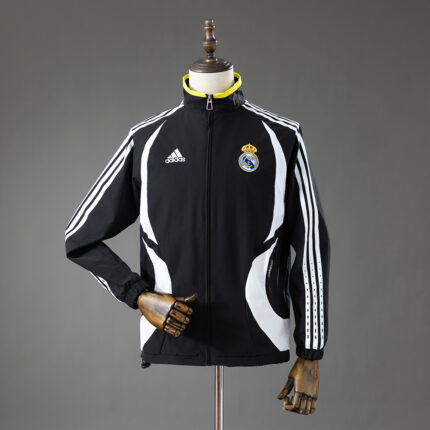 Retro Real Madrid 2006/07 Windbreaker – Black Jacket