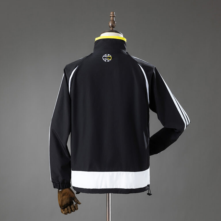 Retro Real Madrid 2006/07 Windbreaker – Black Jacket