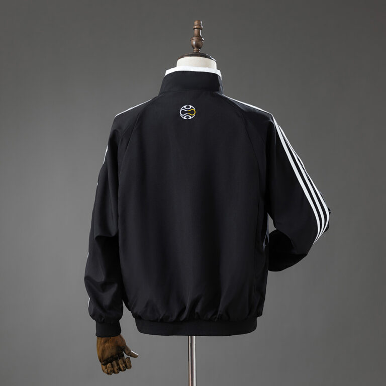 Retro Real Madrid 2006/07 Windbreaker Jacket
