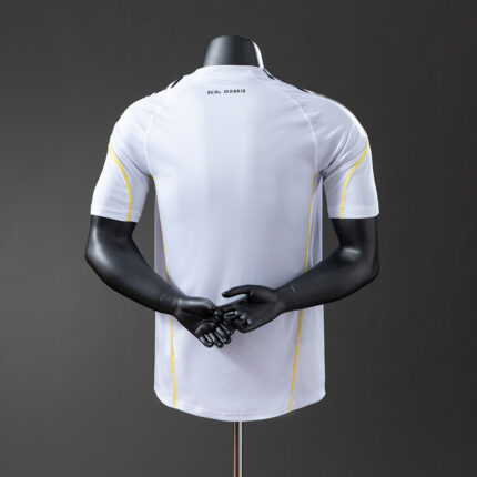 Retro Real Madrid 2009/10 Home Jersey Player Version