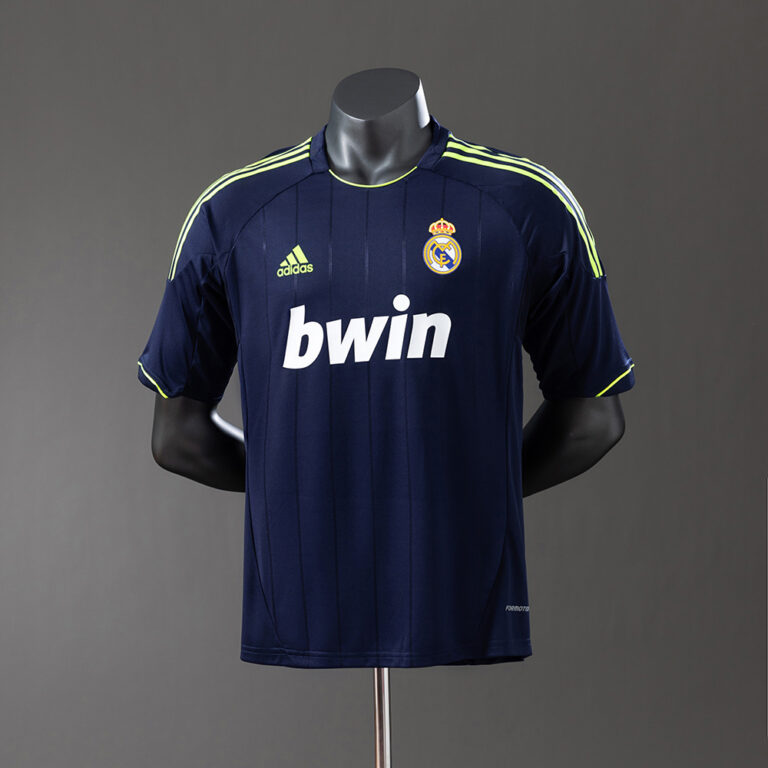 Retro Real Madrid 2012/13 Away Jersey Player Version