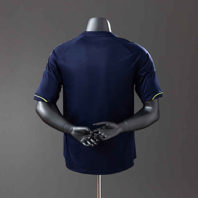 Retro Real Madrid 2012/13 Away Jersey Player Version