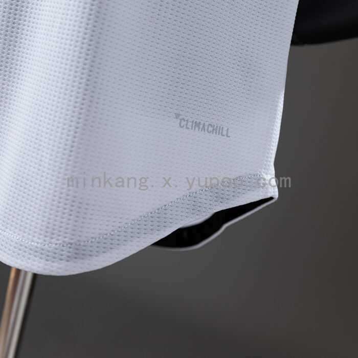 Retro Real Madrid 2018/19 Home Jersey Player Version
